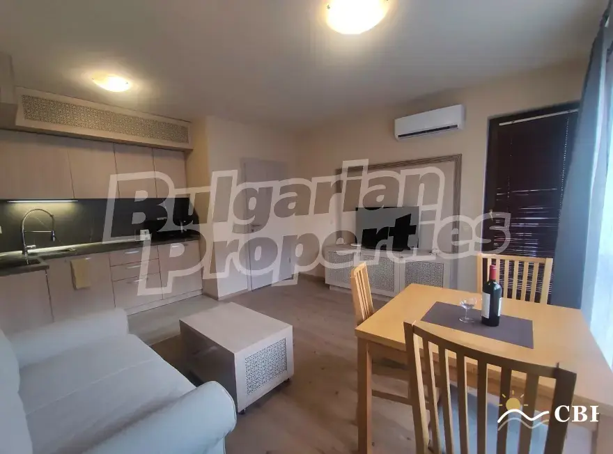 Apartment, 2-room, 83 m², in Varna. Photo 4 of 13. Varna, Black Sea, Bulgaria. Cheap Beach Holiday.
