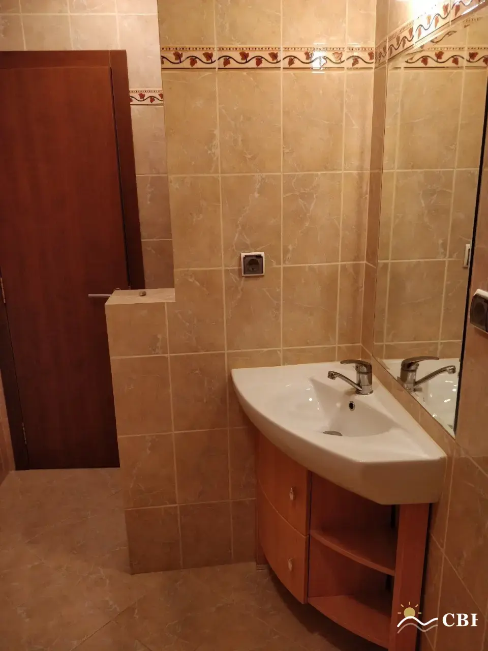 Apartment, 1-room, 70 m², in Varna. Photo 8 of 9. Varna, Black Sea, Bulgaria. Cheap Beach Holiday.
