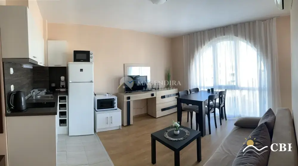 Apartment, 2-room, 41 m², in Sunny Beach. Photo 2 of 14. Sunny Beach, Black Sea, Bulgaria. Cheap Beach Holiday.