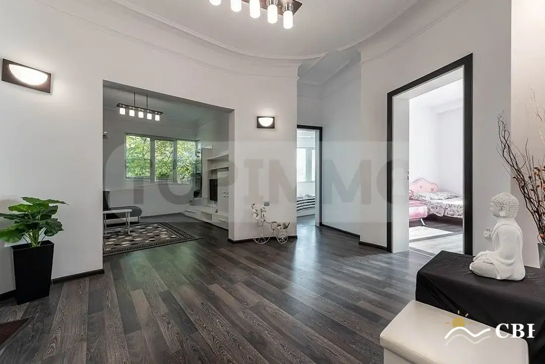 Apartment, 2-room, 110 m², in Varna. Photo 5 of 14. Varna, Black Sea, Bulgaria. Cheap Beach Holiday.