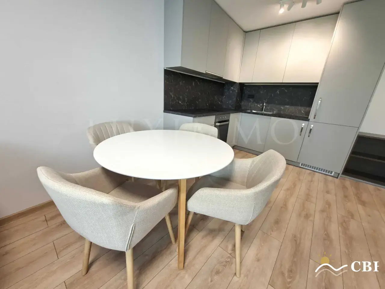 Apartment, 3-room, 73 m², in Varna. Photo 3 of 16. Varna, Black Sea, Bulgaria. Cheap Beach Holiday.