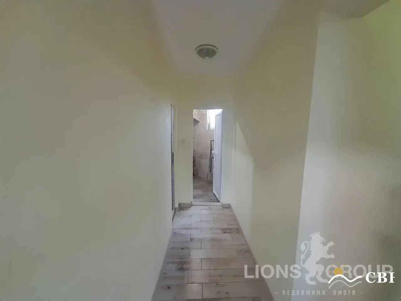 Apartment, 3-room, 100 m², in Varna. Photo 8 of 14. Varna, Black Sea, Bulgaria. Cheap Beach Holiday.