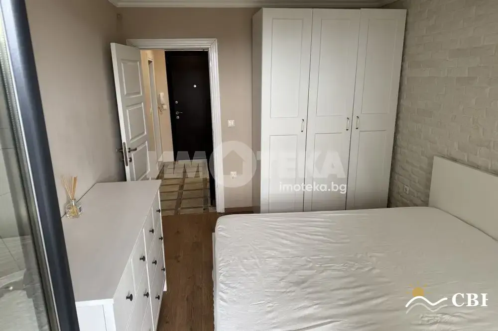 Apartment, 2-room, 70 m², in Varna. Photo 7 of 12. Varna, Black Sea, Bulgaria. Cheap Beach Holiday.