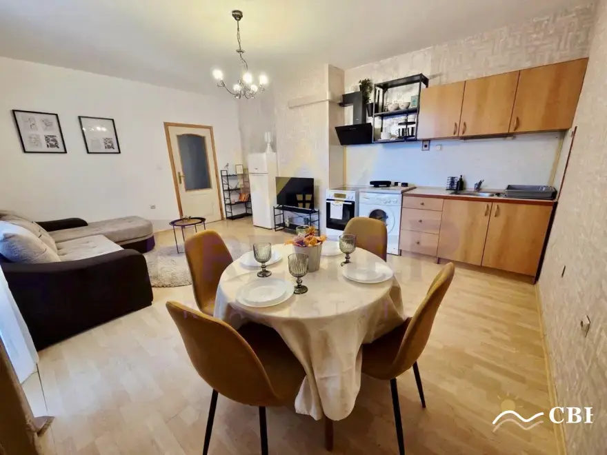 Apartment, 2-room, 72 m², in Varna. Photo 1 of 10. Varna, Black Sea, Bulgaria. Cheap Beach Holiday.