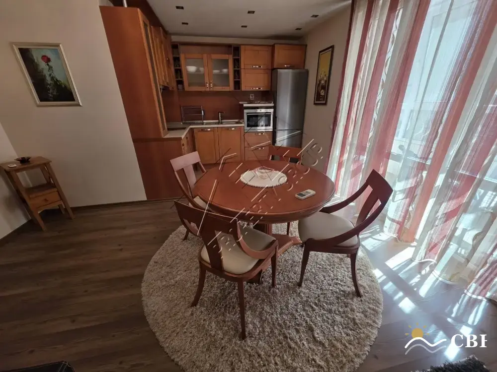 Apartment, 1-room, 81 m², in Pomorie. Photo 2 of 11. Pomorie, Black Sea, Bulgaria. Cheap Beach Holiday.
