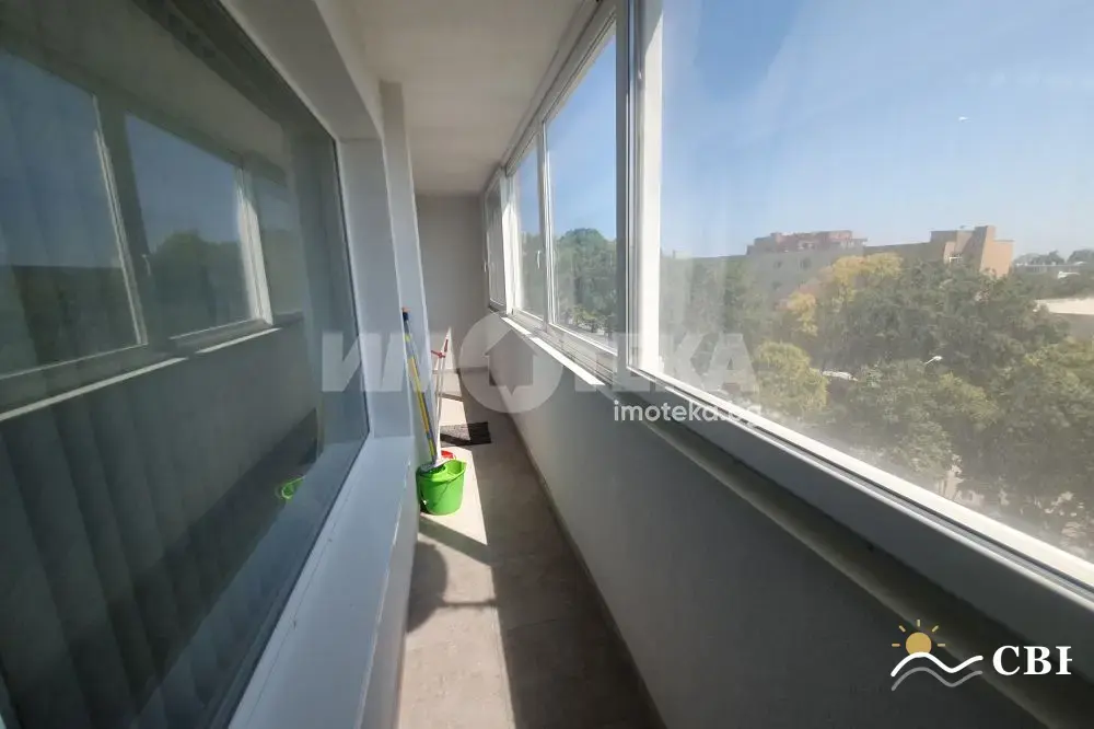 Apartment, 3-room, 80 m², in Varna. Photo 9 of 13. Varna, Black Sea, Bulgaria. Cheap Beach Holiday.