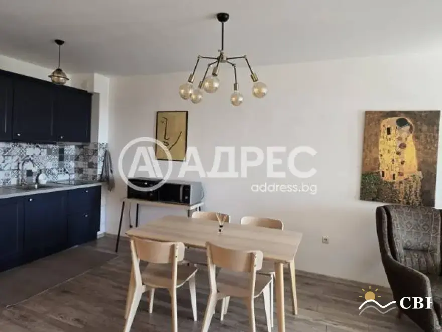 Apartment, 2-room, 75 m², in Varna. Photo 2 of 9. Varna, Black Sea, Bulgaria. Cheap Beach Holiday.