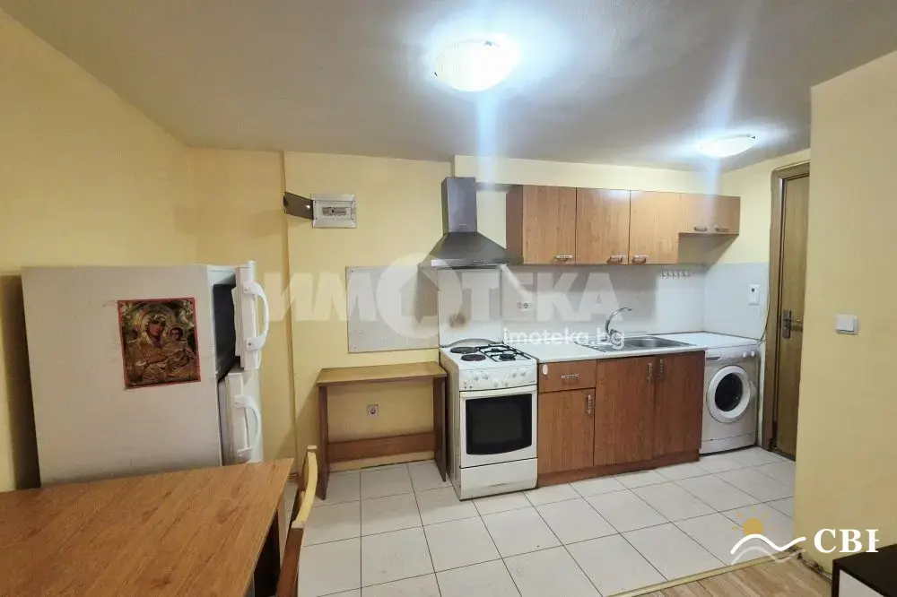 Apartment, 2-room, 38 m², in Varna. Photo 3 of 7. Varna, Black Sea, Bulgaria. Cheap Beach Holiday.