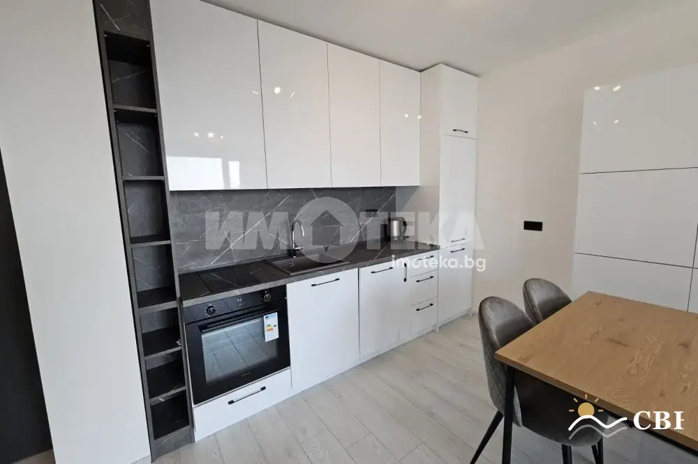 Apartment, 2-room, 63 m², in Varna. Photo 6 of 11. Varna, Black Sea, Bulgaria. Cheap Beach Holiday.
