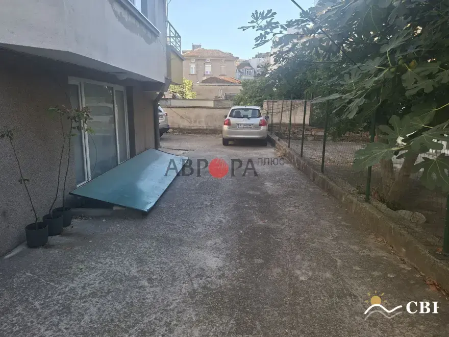 Apartment, 2-room, 70 m², in Burgas. Photo 9 of 9. Burgas, Black Sea, Bulgaria. Cheap Beach Holiday.
