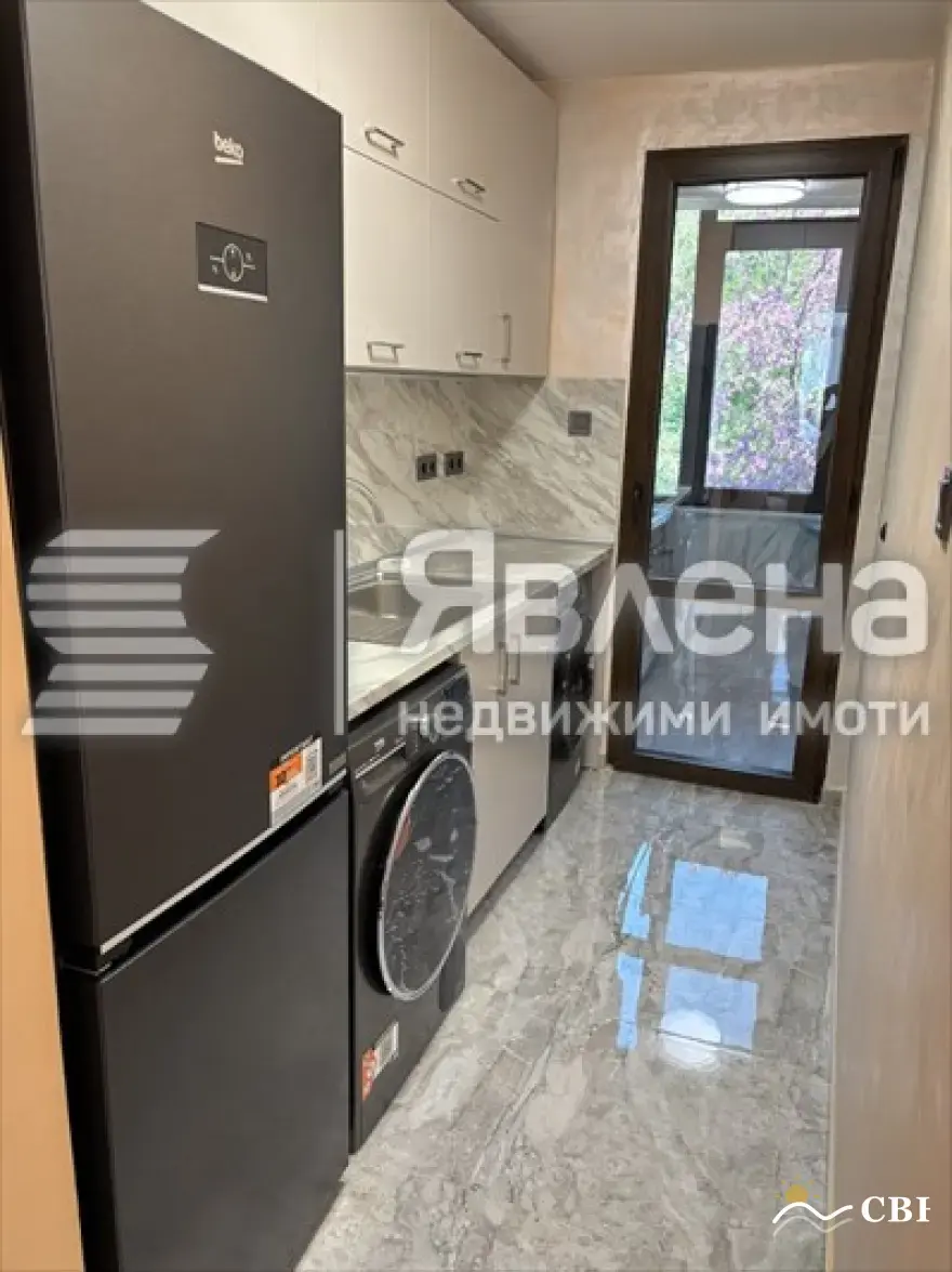Apartment, 3-room, 80 m², in Kableshkovo. Photo 4 of 12. Kableshkovo, Black Sea, Bulgaria. Cheap Beach Holiday.