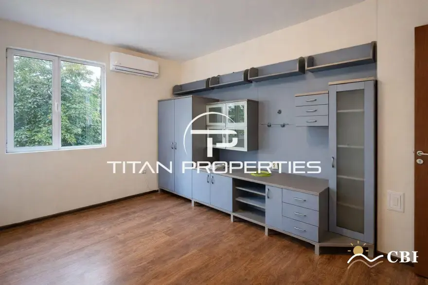 Apartment, 3-room, 100 m², in Varna. Photo 6 of 14. Varna, Black Sea, Bulgaria. Cheap Beach Holiday.