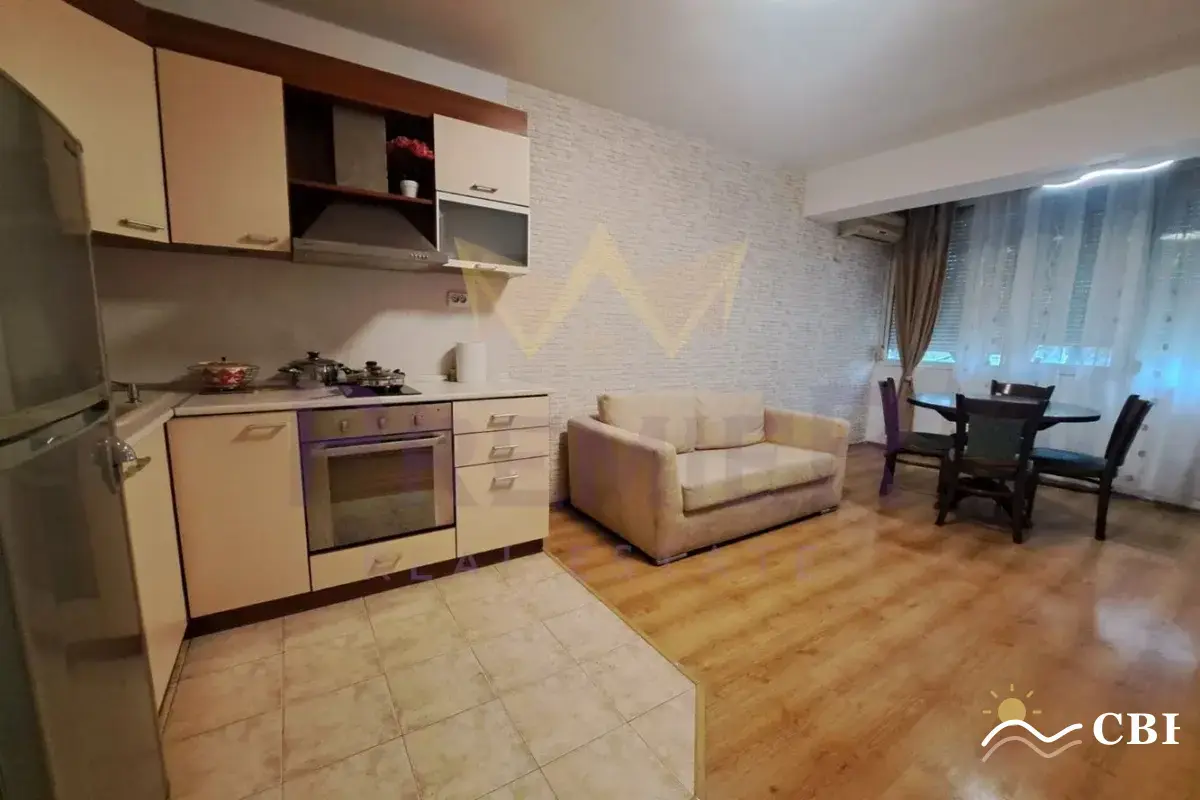 Apartment, 2-room, 60 m², in Varna. Photo 4 of 13. Varna, Black Sea, Bulgaria. Cheap Beach Holiday.