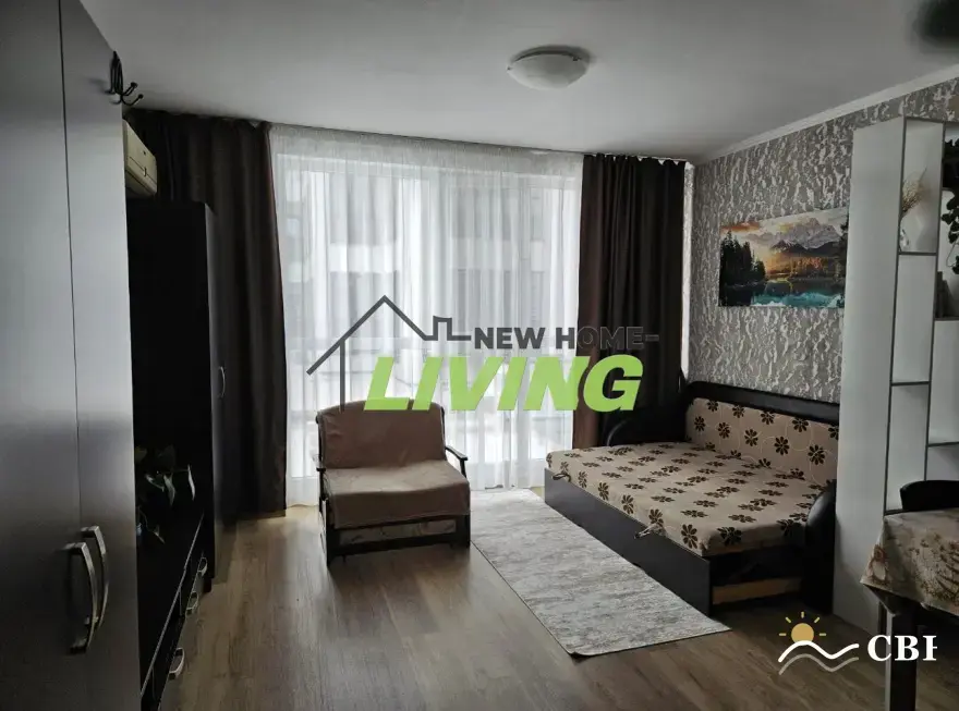Apartment, 1-room, 30 m², in Burgas. Photo 2 of 7. Burgas, Black Sea, Bulgaria. Cheap Beach Holiday.
