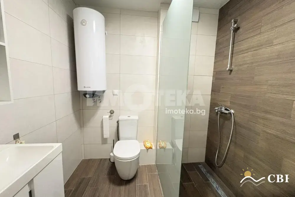 Apartment, 2-room, 70 m², in Varna. Photo 6 of 12. Varna, Black Sea, Bulgaria. Cheap Beach Holiday.