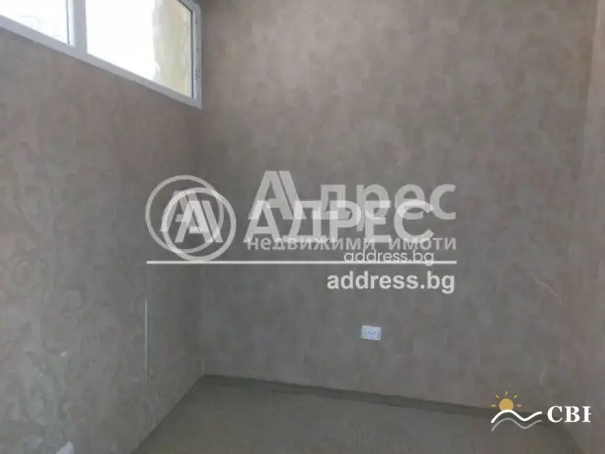 House, 1-room, 165 m², in Burgas. Photo 4 of 11. Burgas, Black Sea, Bulgaria. Cheap Beach Holiday.