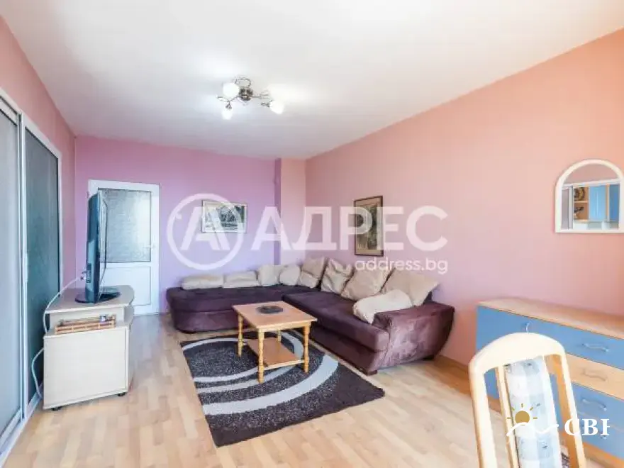 Apartment, 3-room, 90 m², in Varna. Photo 7 of 16. Varna, Black Sea, Bulgaria. Cheap Beach Holiday.