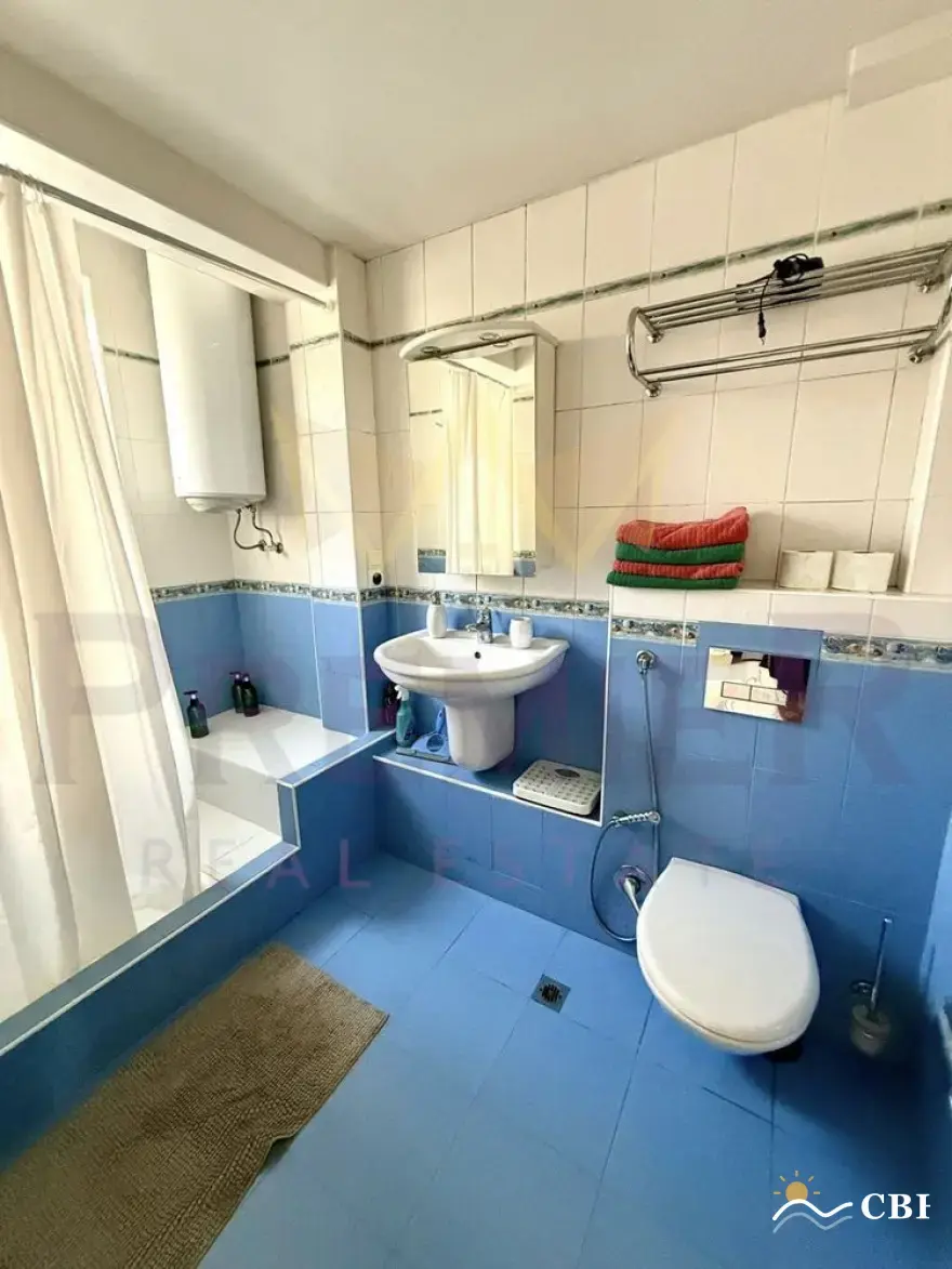 Apartment, 3-room, 80 m², in Varna. Photo 3 of 7. Varna, Black Sea, Bulgaria. Cheap Beach Holiday.