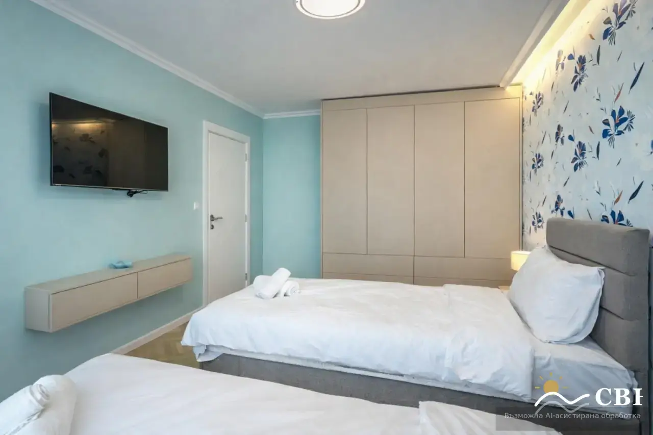 Apartment, 3-room, 108 m², in Varna. Photo 5 of 8. Varna, Black Sea, Bulgaria. Cheap Beach Holiday.