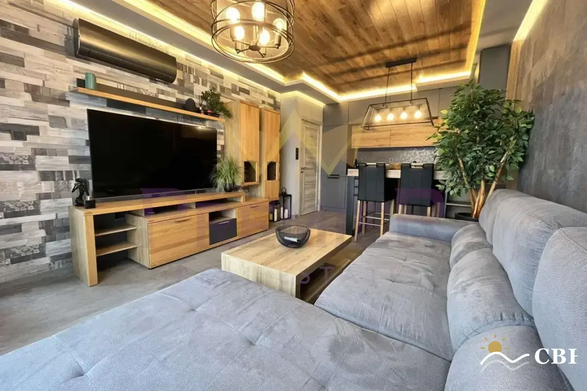 Apartment, 2-room, 65 m², in Varna. Photo 2 of 12. Varna, Black Sea, Bulgaria. Cheap Beach Holiday.