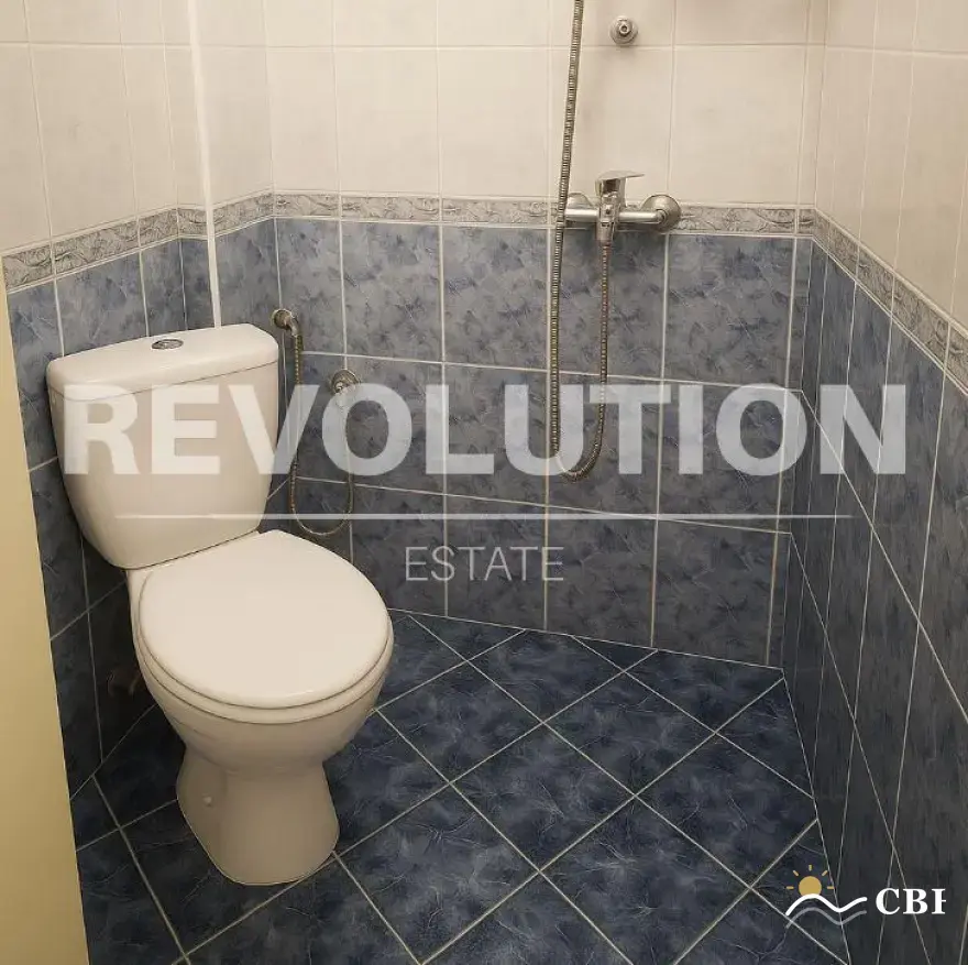 Apartment, 2-room, 70 m², in Varna. Photo 4 of 5. Varna, Black Sea, Bulgaria. Cheap Beach Holiday.