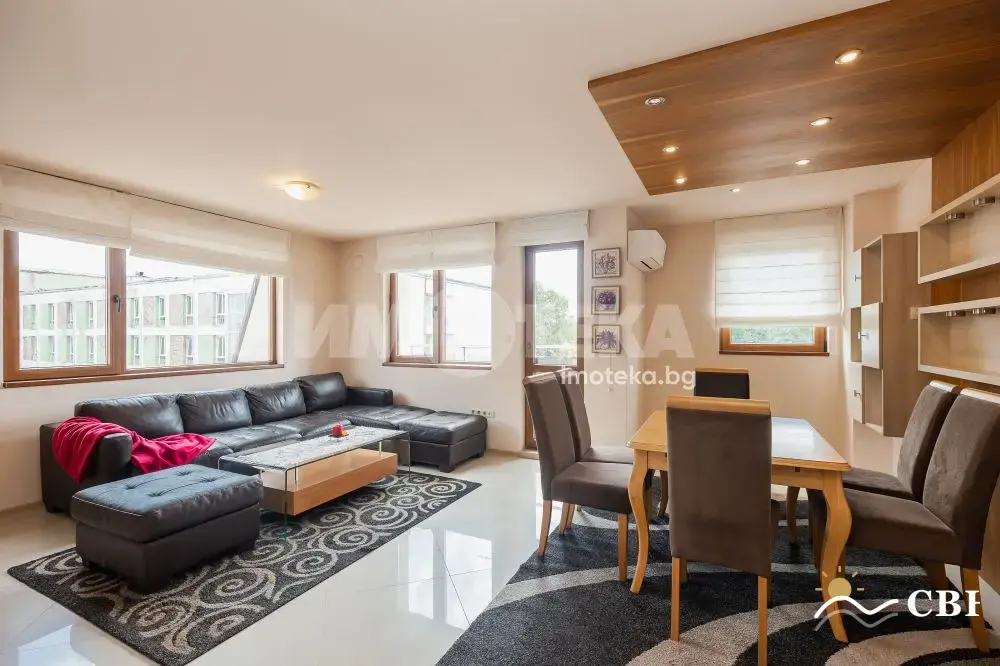 Apartment, 2-room, 80 m², in Varna. Photo 1 of 16. Varna, Black Sea, Bulgaria. Cheap Beach Holiday.