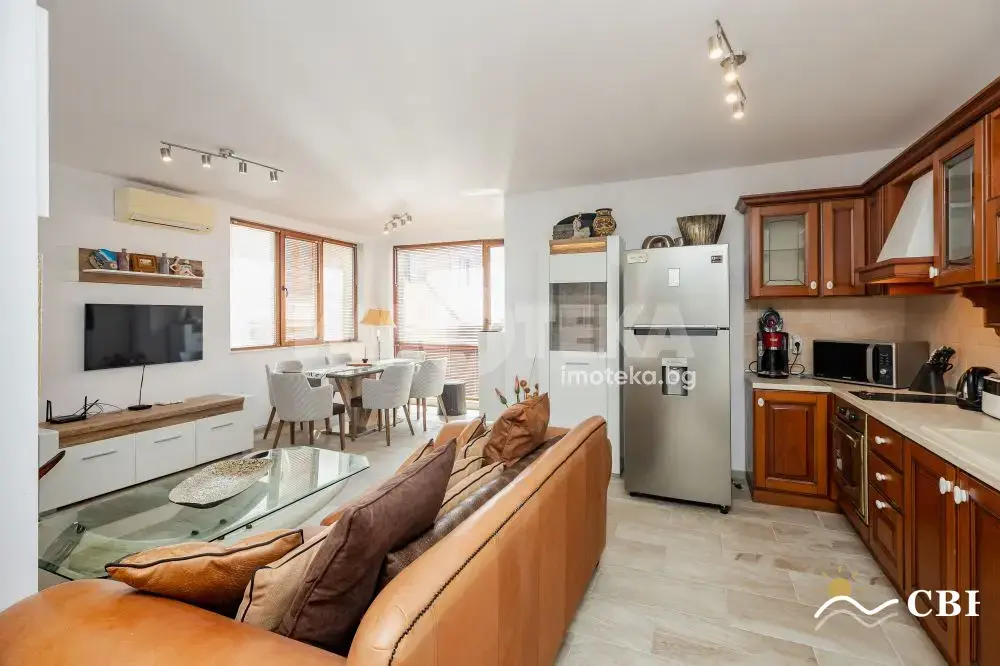 Apartment, 3-room, 100 m², in Varna. Photo 4 of 15. Varna, Black Sea, Bulgaria. Cheap Beach Holiday.