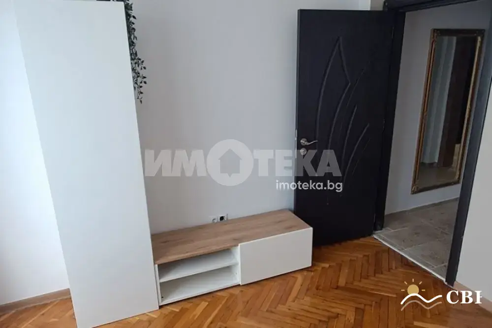 Apartment, 1-room, 115 m², in Varna. Photo 8 of 16. Varna, Black Sea, Bulgaria. Cheap Beach Holiday.