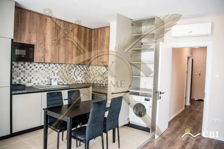 Apartment, 3-room, 87 m², in Varna. Photo 1 of 8. Varna, Black Sea, Bulgaria. Cheap Beach Holiday.
