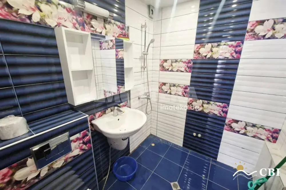 Apartment, 3-room, 85 m², in Varna. Photo 9 of 10. Varna, Black Sea, Bulgaria. Cheap Beach Holiday.