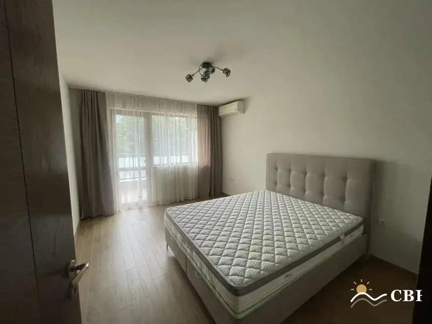 Apartment, 3-room, 125 m², in Varna. Photo 6 of 8. Varna, Black Sea, Bulgaria. Cheap Beach Holiday.
