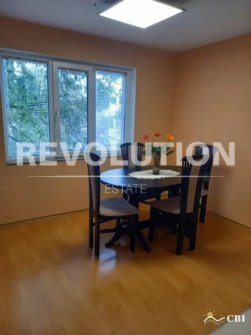 Apartment, 2-room, 60 m², in Varna. Photo 3 of 11. Varna, Black Sea, Bulgaria. Cheap Beach Holiday.