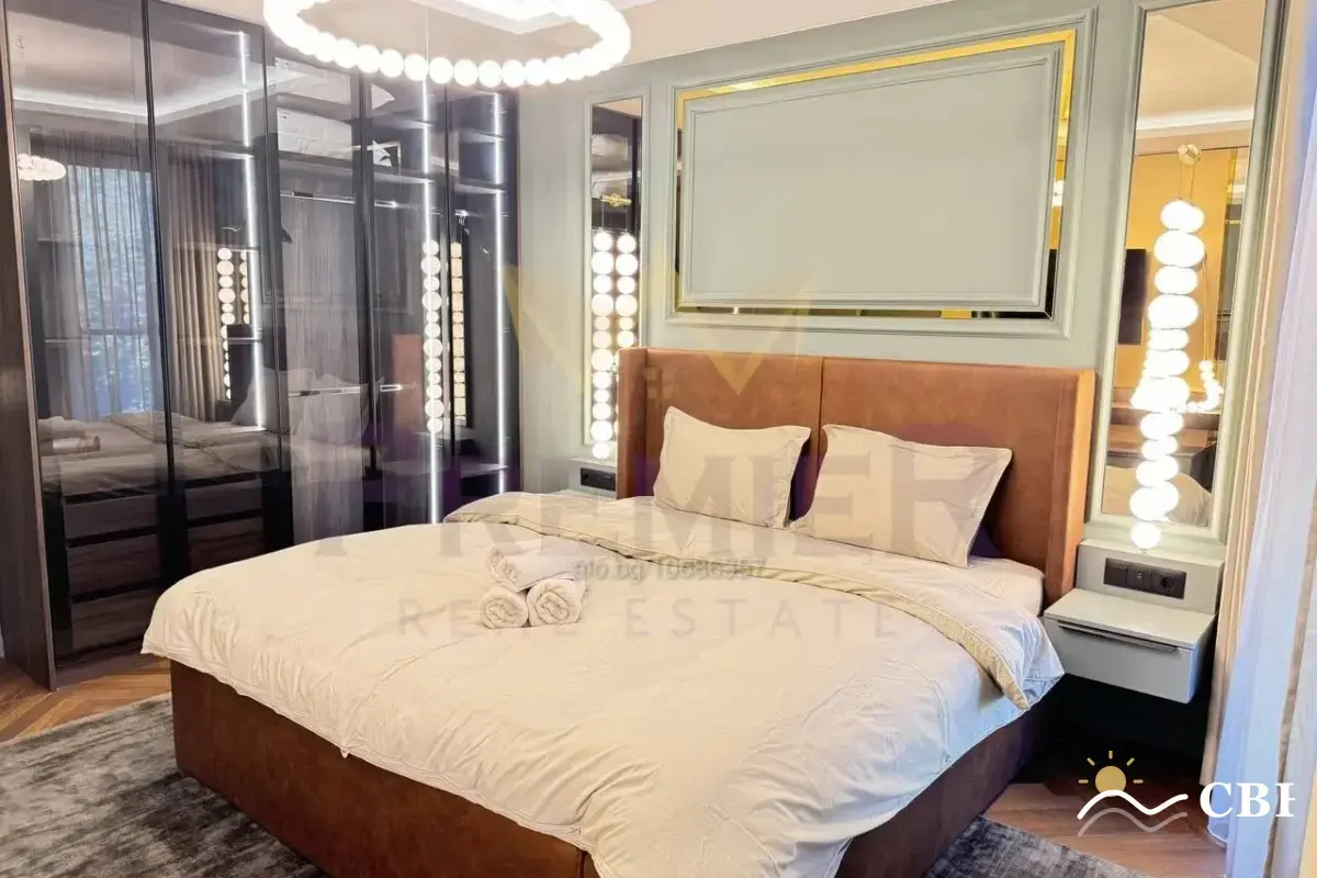 Apartment, 2-room, 72 m², in Burgas. Photo 5 of 11. Burgas, Black Sea, Bulgaria. Cheap Beach Holiday.