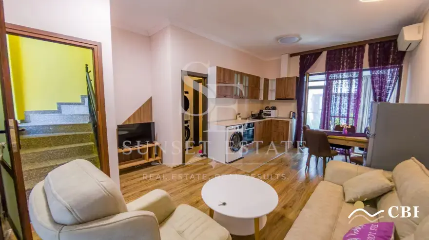 House, 1-room, 90 m², in Sarafovo. Photo 1 of 15. Sarafovo, Black Sea, Bulgaria. Cheap Beach Holiday.
