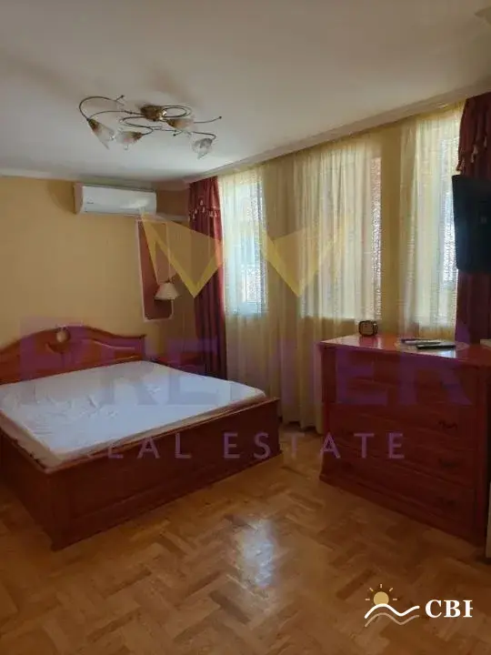 Apartment, 3-room, 115 m², in Varna. Photo 9 of 16. Varna, Black Sea, Bulgaria. Cheap Beach Holiday.