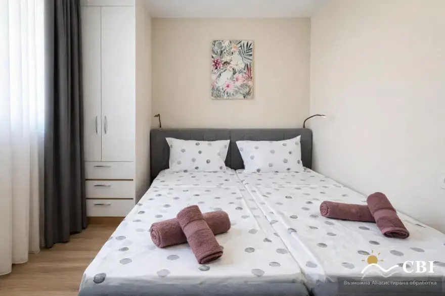 Apartment, 3-room, 80 m², in Varna. Photo 4 of 8. Varna, Black Sea, Bulgaria. Cheap Beach Holiday.