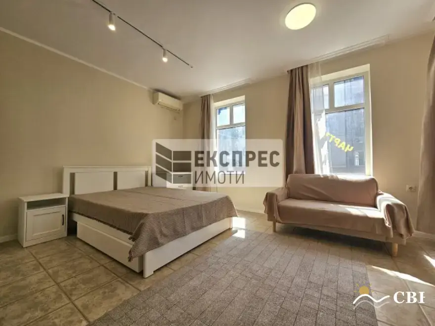 Apartment, 3-room, 75 m², in Varna. Photo 1 of 12. Varna, Black Sea, Bulgaria. Cheap Beach Holiday.