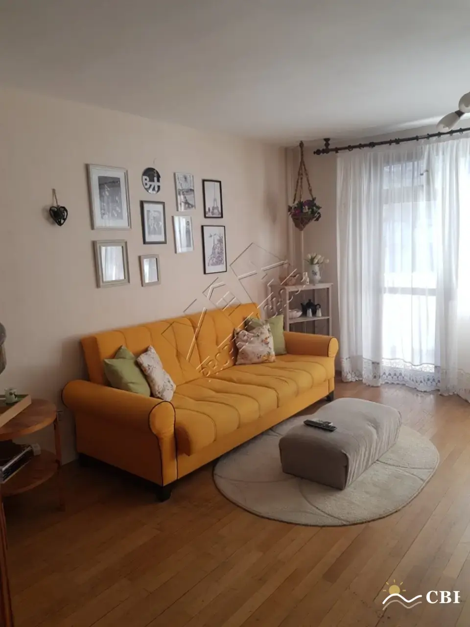 Apartment, 2-room, 65 m², in Burgas. Photo 1 of 12. Burgas, Black Sea, Bulgaria. Cheap Beach Holiday.