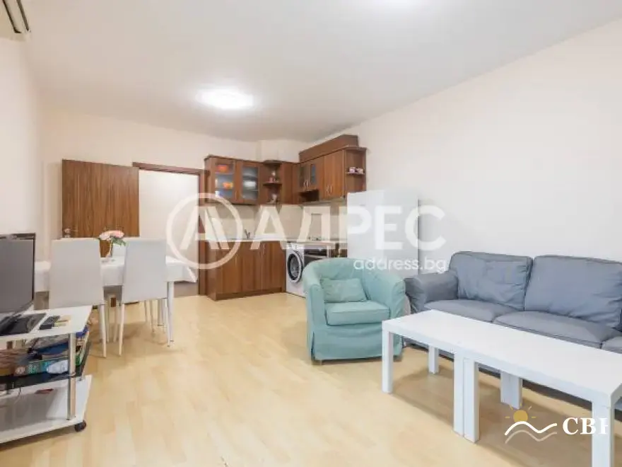 Apartment, 3-room, 110 m², in Varna. Photo 1 of 16. Varna, Black Sea, Bulgaria. Cheap Beach Holiday.