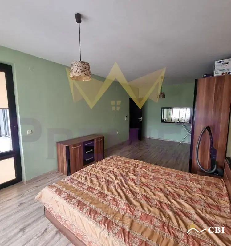 Apartment, 3-room, 105 m², in Varna. Photo 6 of 12. Varna, Black Sea, Bulgaria. Cheap Beach Holiday.