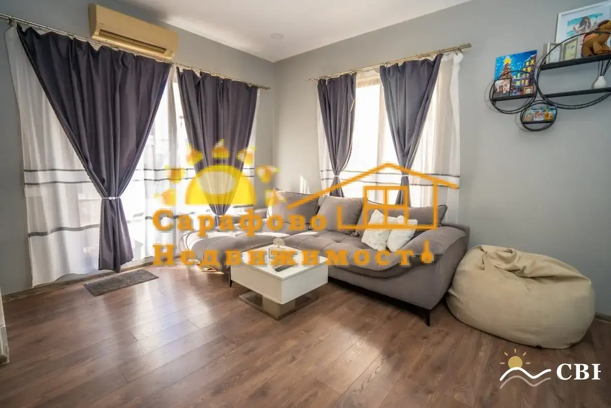 House, 1-room, 116 m², in Pomorie. Photo 2 of 15. Pomorie, Black Sea, Bulgaria. Cheap Beach Holiday.