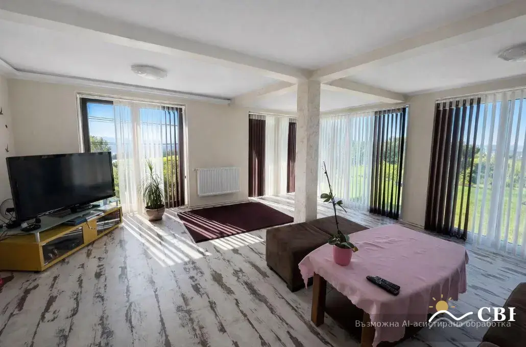 House, 1-room, 200 m², in Varna. Photo 3 of 9. Varna, Black Sea, Bulgaria. Cheap Beach Holiday.