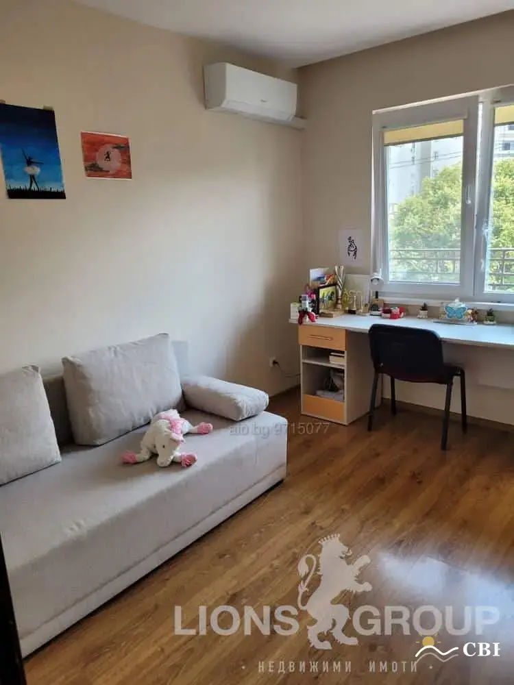 Apartment, 3-room, 90 m², in Varna. Photo 8 of 15. Varna, Black Sea, Bulgaria. Cheap Beach Holiday.