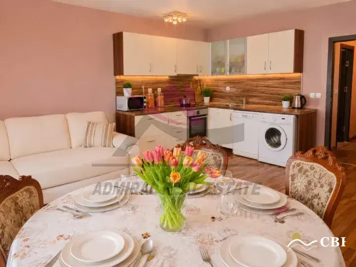 Apartment, 2-room, 65 m², in St. St. Konstantin and Elena. Photo 1 of 7. St. St. Konstantin and Elena, Black Sea, Bulgaria. Cheap Beach Holiday.