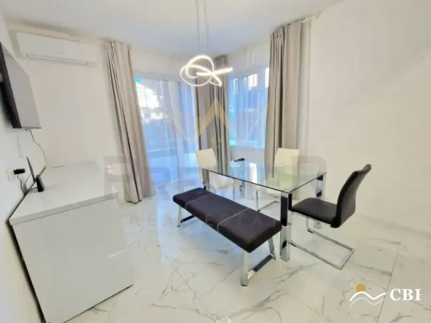 Apartment, 4-room, 100 m², in Varna. Photo 2 of 7. Varna, Black Sea, Bulgaria. Cheap Beach Holiday.