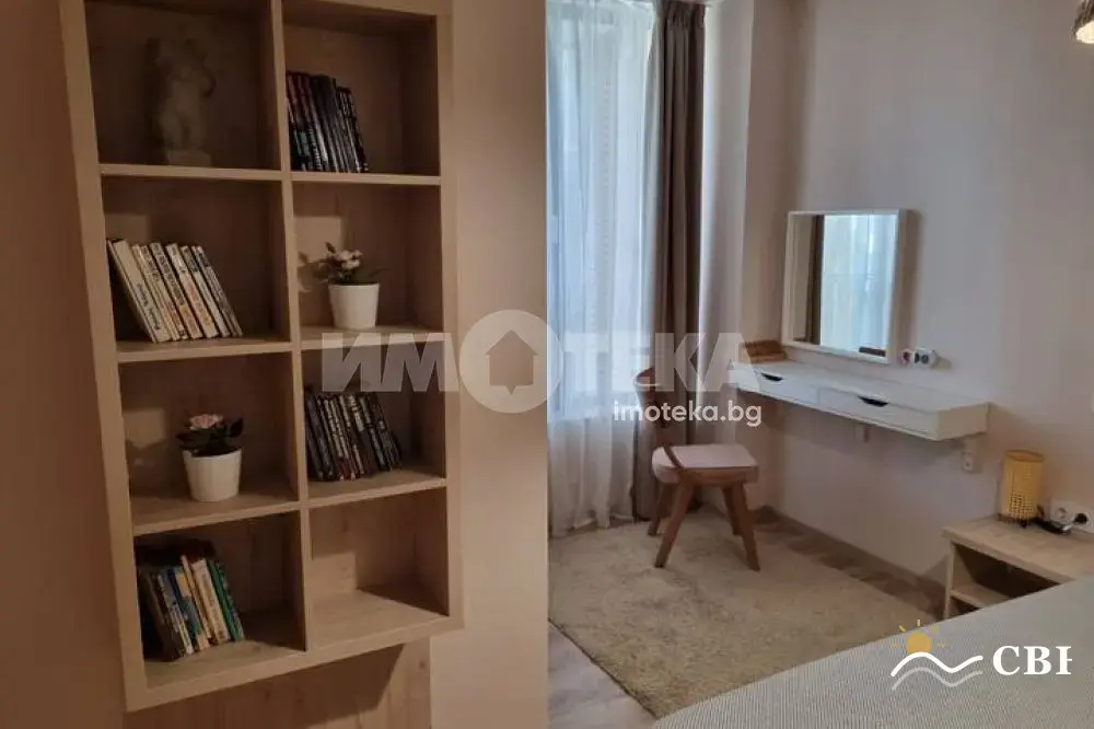 Apartment, 3-room, 85 m², in Varna. Photo 9 of 13. Varna, Black Sea, Bulgaria. Cheap Beach Holiday.
