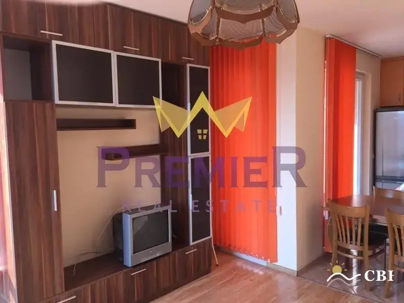Apartment, 3-room, 101 m², in Varna. Photo 8 of 16. Varna, Black Sea, Bulgaria. Cheap Beach Holiday.