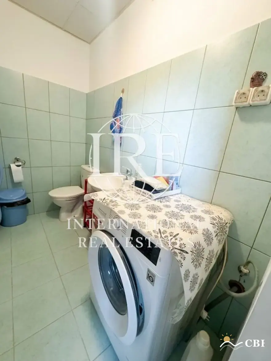 Apartment, 4-room, 100 m², in Varna. Photo 7 of 11. Varna, Black Sea, Bulgaria. Cheap Beach Holiday.