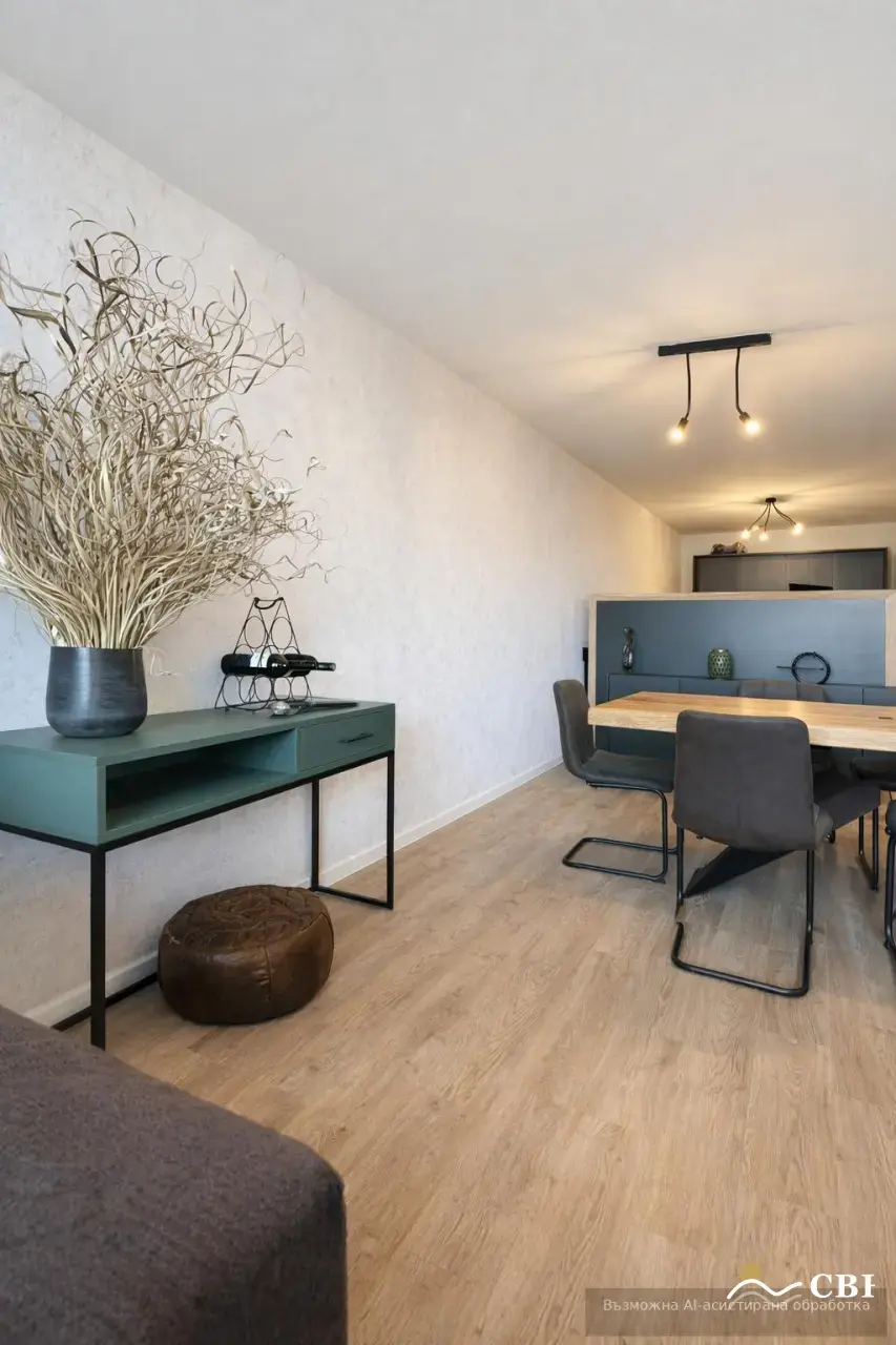 Apartment, 3-room, 110 m², in Varna. Photo 4 of 10. Varna, Black Sea, Bulgaria. Cheap Beach Holiday.