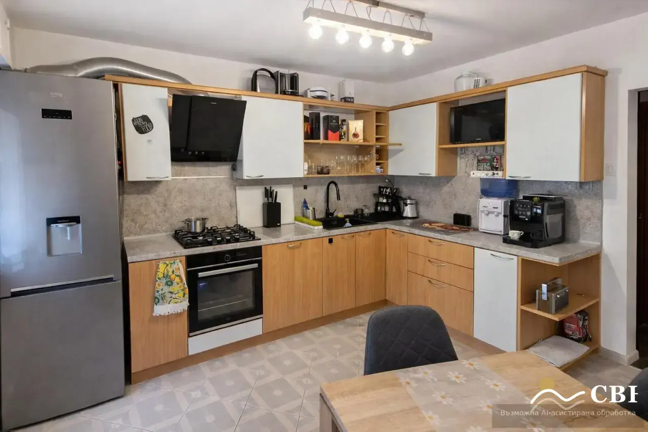 Apartment, 1-room, 90 m², in Varna. Photo 3 of 6. Varna, Black Sea, Bulgaria. Cheap Beach Holiday.